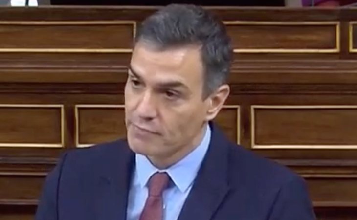 Sánchez recuerda que el Gobierno de Aznar reagrupó a '200 presos vascos'.  Y se dirige a Abascal: 'Usted, que era del PP vasco no dijo nada'. ...