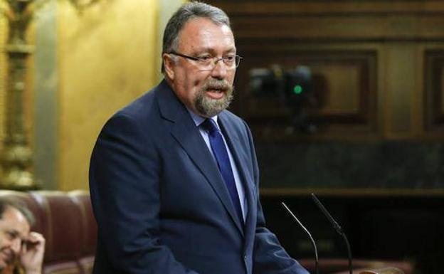 Martínez Oblanca (Foro, excisión del PP) señala el camino al PP: 'Nuestro candidato era Pablo Casado y no podemos apoyar a Santiago Abascal en una ...