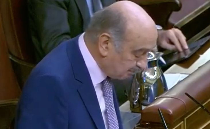 José María Mazón Ramós (PRC) deja claro su voto a la moción de censura de VOX: 'Si ustedes estuviesen en el Gobierno, sería un peligro publico. ...