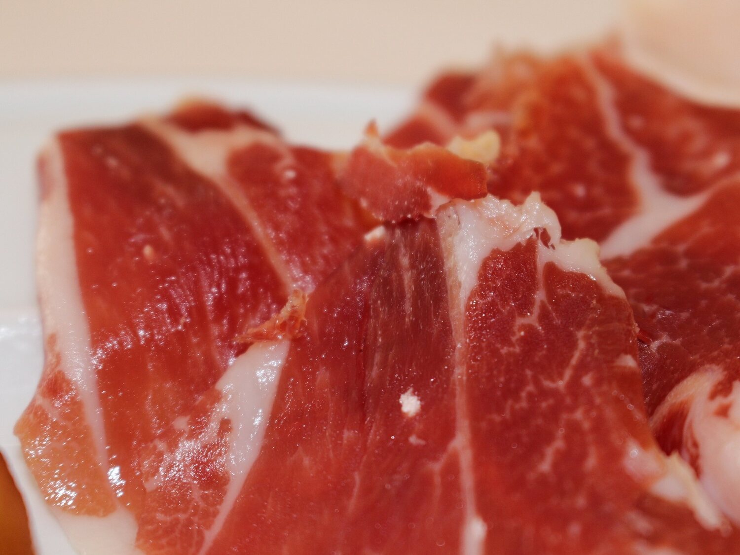 El mejor jamón serrano del supermercado en España, según The Times