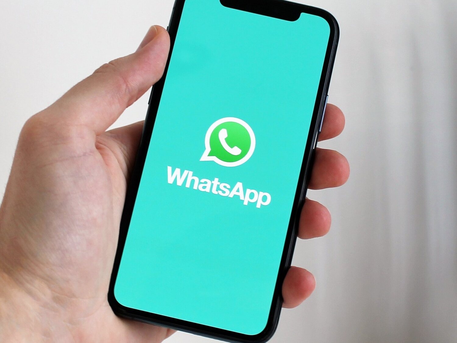 Llegan las nuevas banderas de WhatsApp: ¿Cuál es su utilidad?