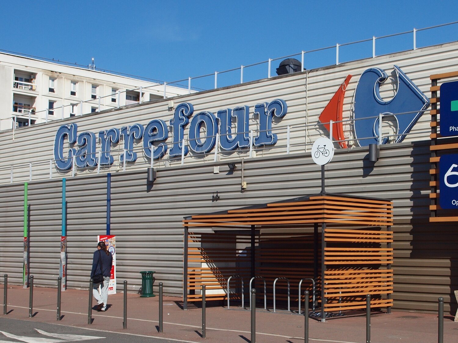 Un español entra en un Carrefour de Argentina y se sorprende con lo que encuentra