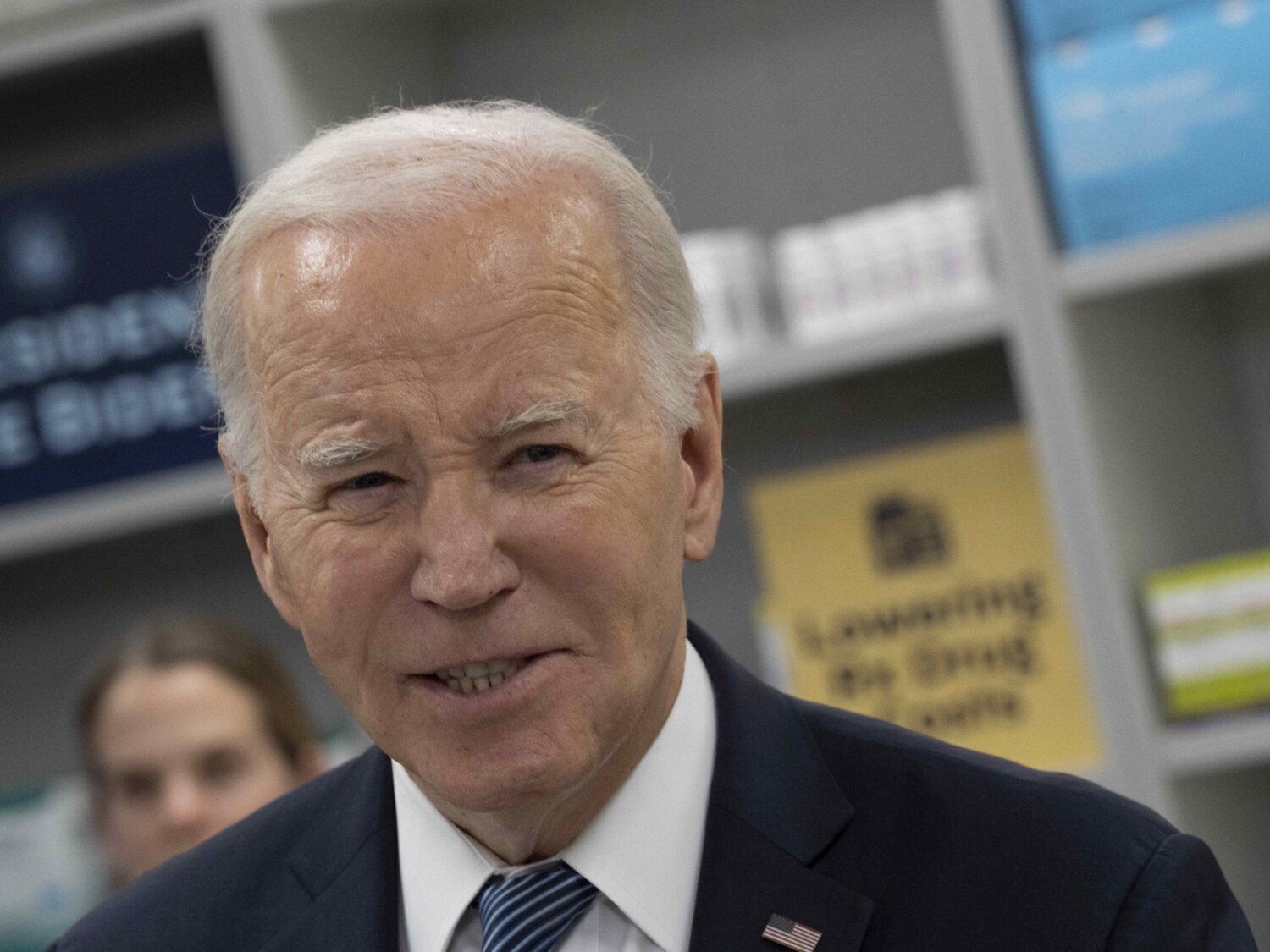 Un coche se estrella contra la comitiva de vehículos de Biden en Delaware (EEUU)