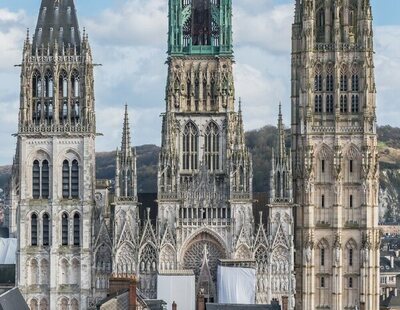 Declarado un incendio en la catedral de Rouen (Francia)