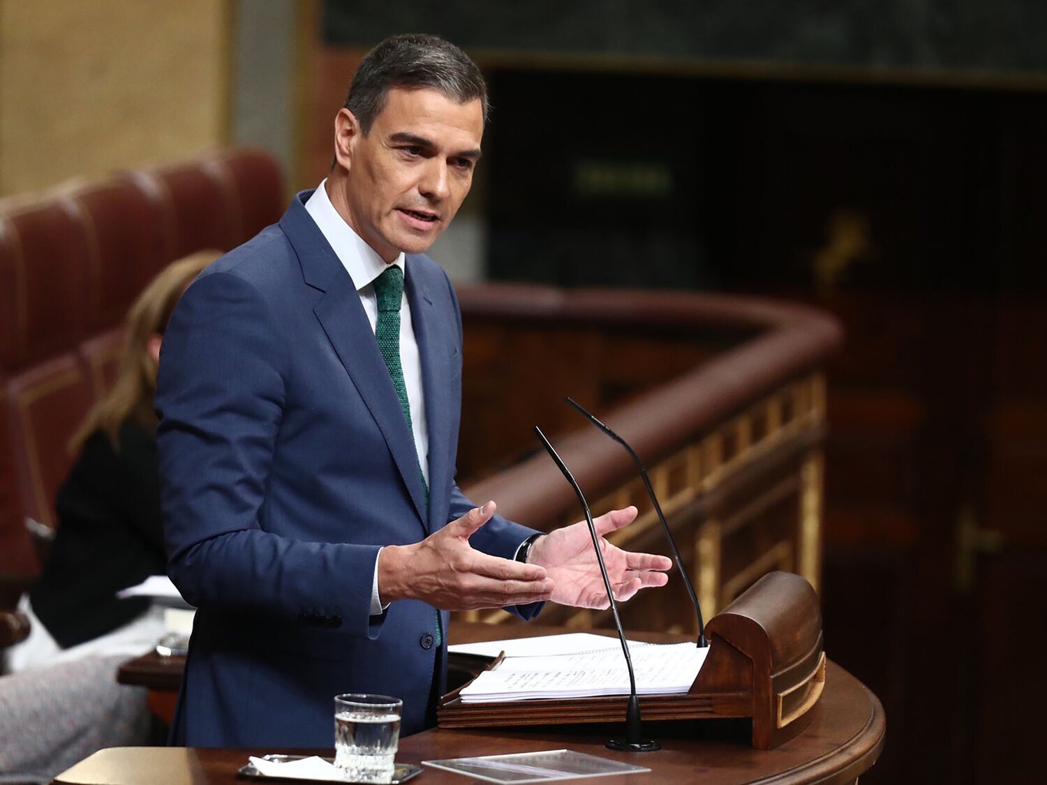 El juez cita a declarar a Pedro Sánchez el 30 de julio como testigo en la causa de Begoña Gómez