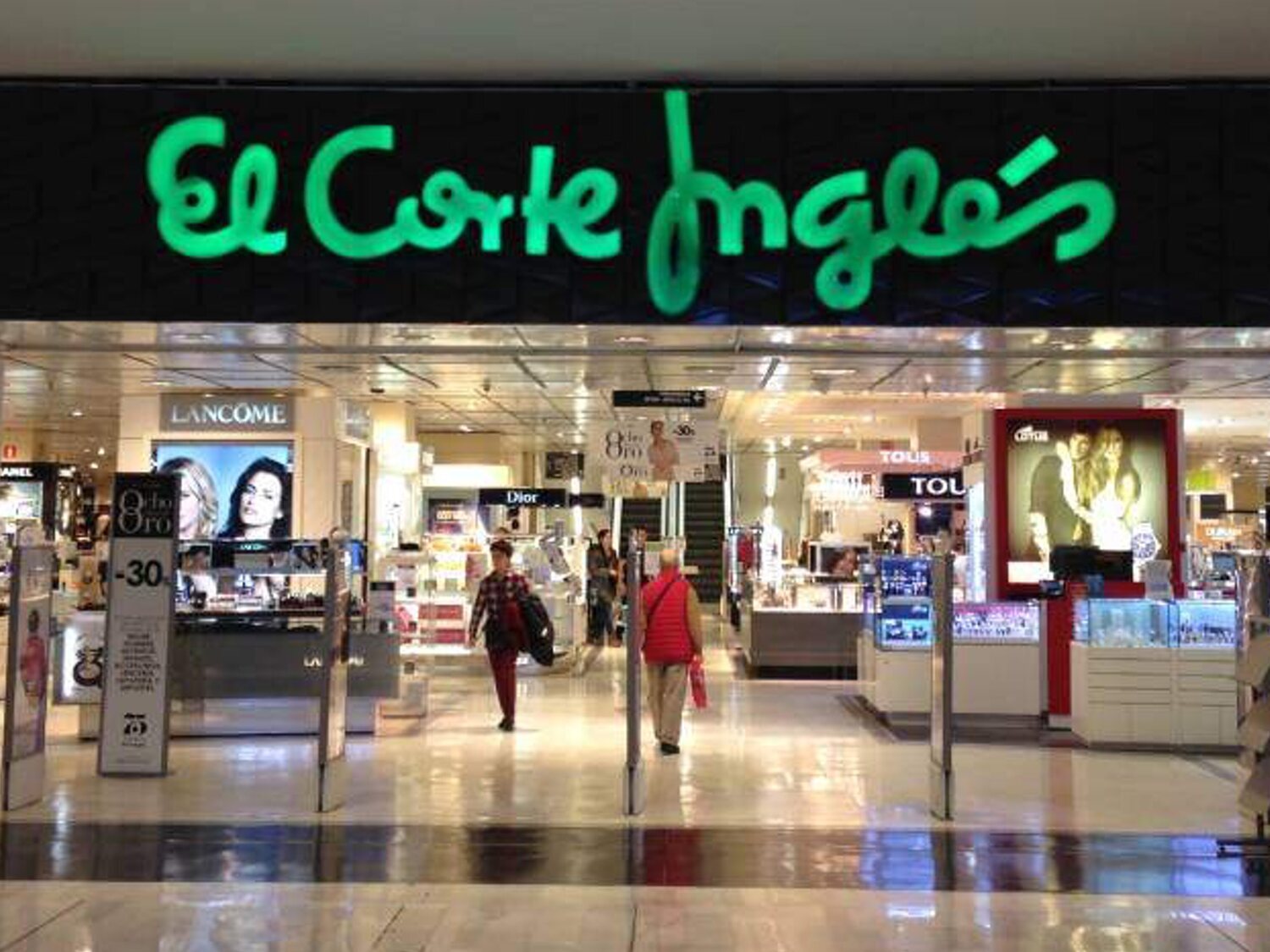 El nuevo escenario de El Corte Inglés: aumenta sus ventas tras cerrar centros comerciales