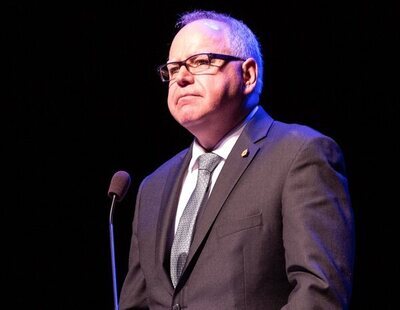 Quién es Tim Walz, el candidato elegido por Kamala Harris como vicepresidente