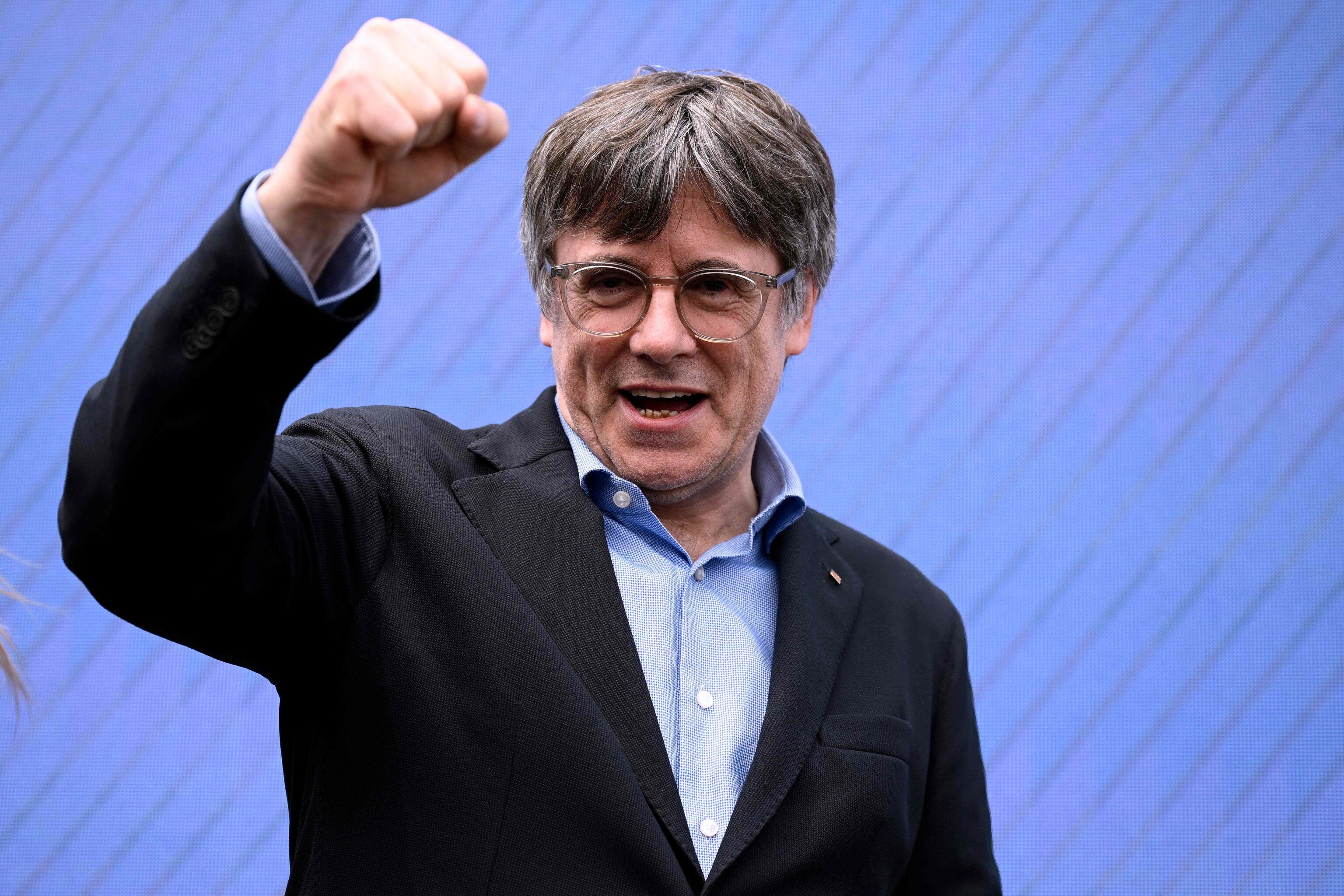 Junts pide suspender definitivamente la investidura de Illa y no dice dónde está Puigdemont: compara su trato con el de 'un terrorista'