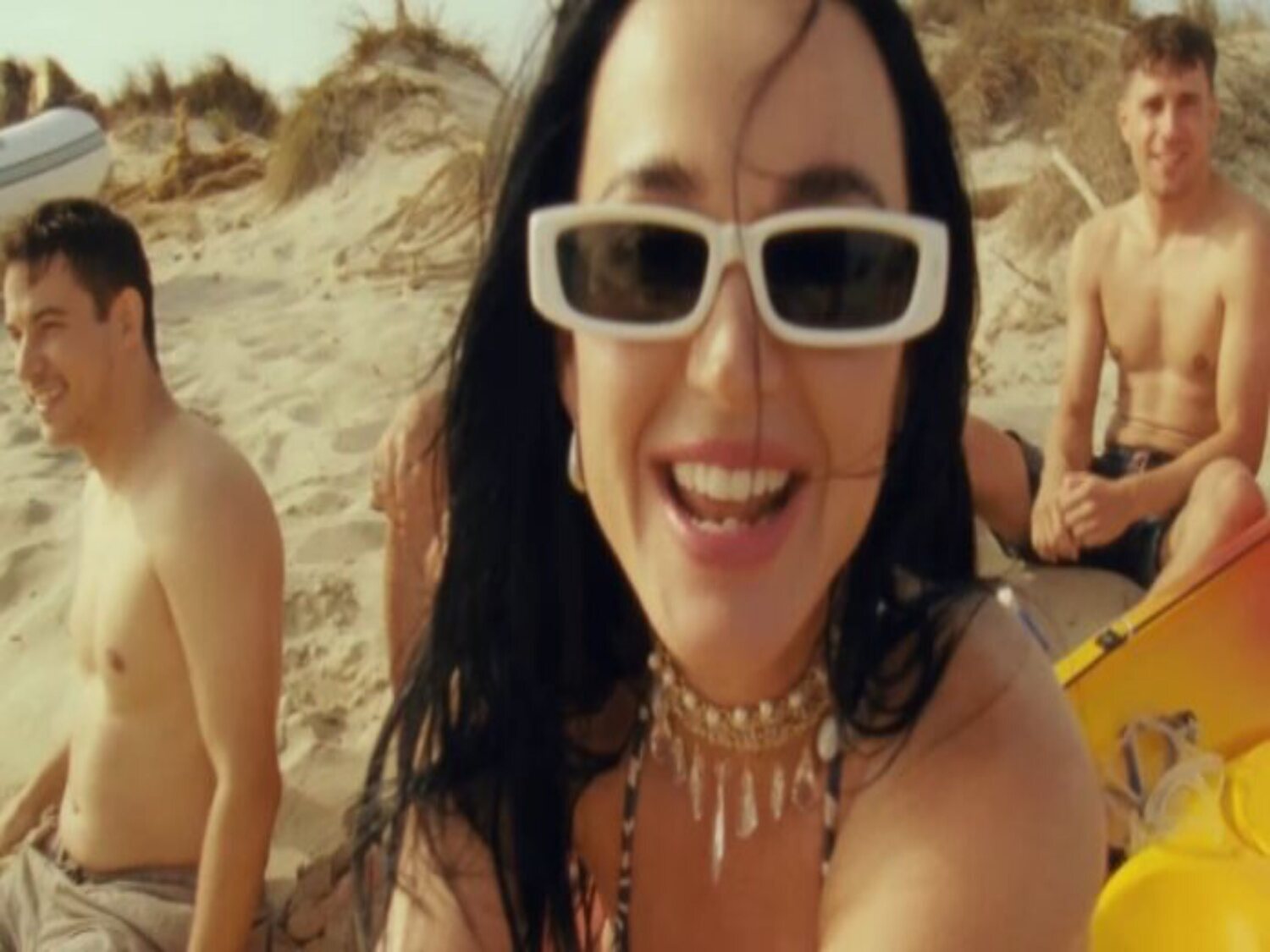 El nuevo videoclip de Katy Perry en Formentera: investigado por posible impacto ambiental