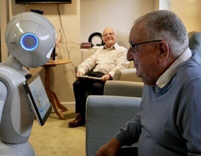 Mayores atendidos por robots: impulsan la primera residencia con asistencia robótica en Málaga