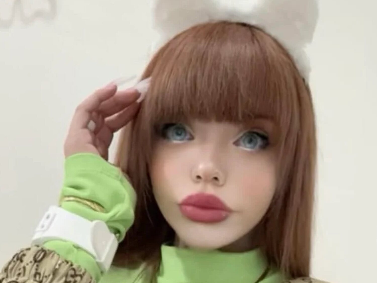 Encuentran muerta a la influencer Asneidy García 'La Muñeca' abrazando a un peluche