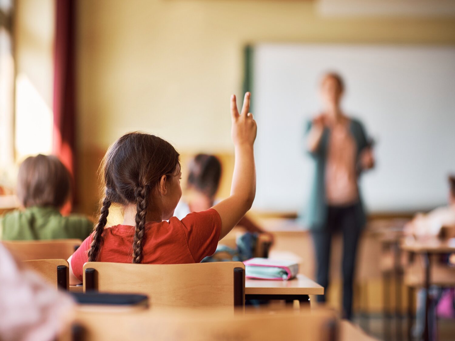 El fin del colegio por la mañana: la OCDE insta a cambiar el horario de las aulas