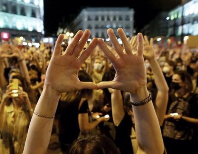 Detenido un guardia civil por tocar los glúteos a una mujer durante la Feria de Málaga