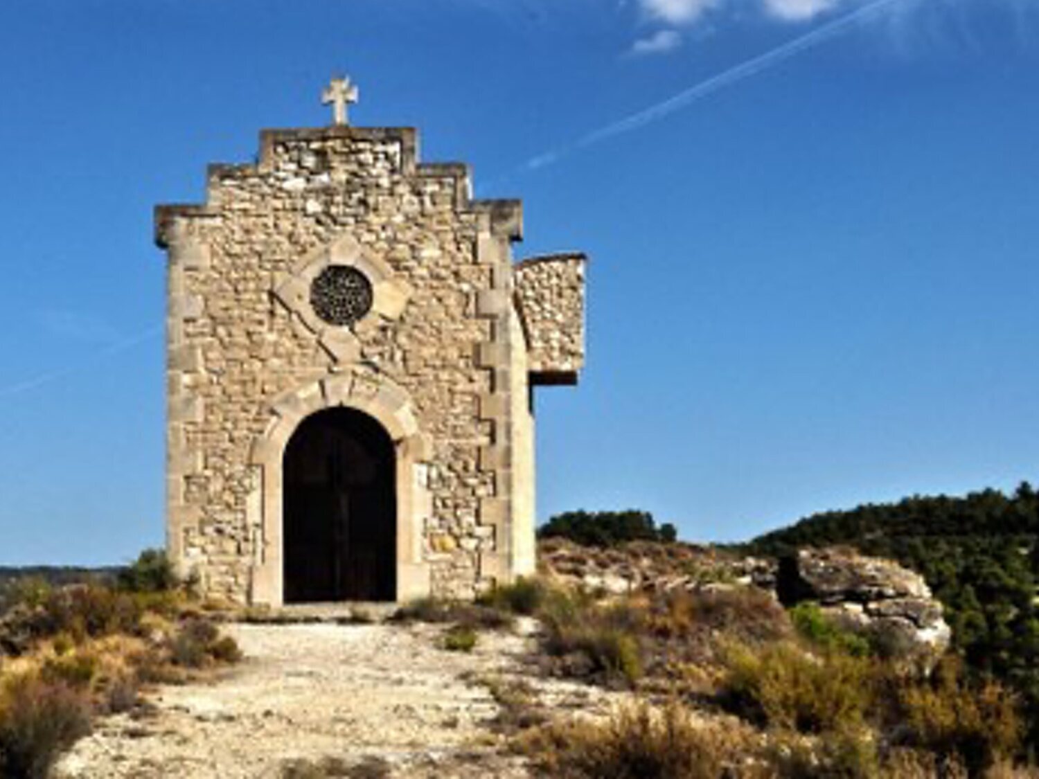 Un conocido portal publica un vídeo para adultos grabado en plena ermita de Lleida