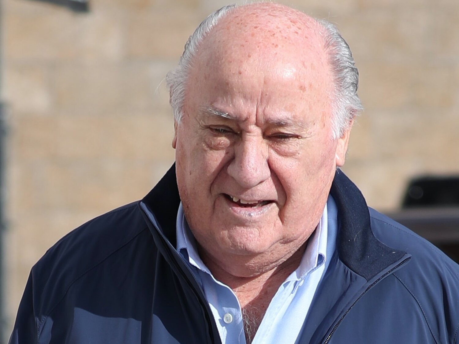 Amancio Ortega dispara sus beneficios un 21% y gana 8.000 millones en 2023