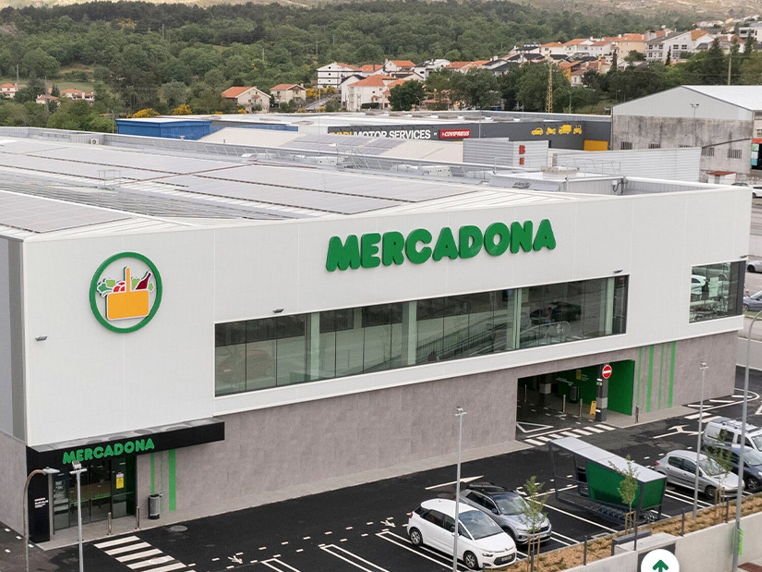 Mercadona adelanta el cierre de sus supermercados: así cambia su horario