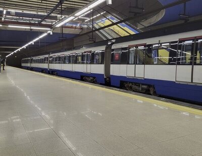 Detenido tras golpear repetidas veces en la cabeza al bebé de su novia al salir del Metro