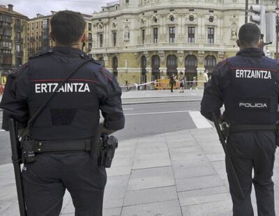 Un hombre apuñala a sus padres y amenaza con suicidarse en Bilbao tras atrincherarse