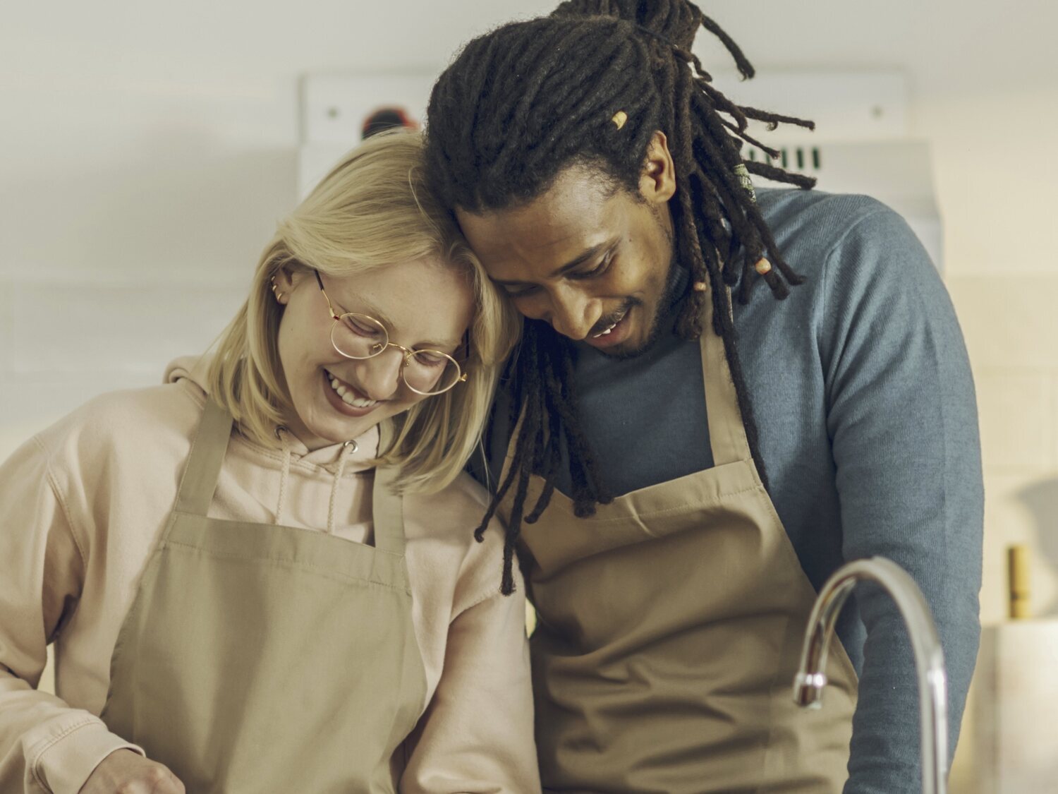 ¿Qué significa ser una pareja LAT? La nueva forma de relacionarse aumenta en España