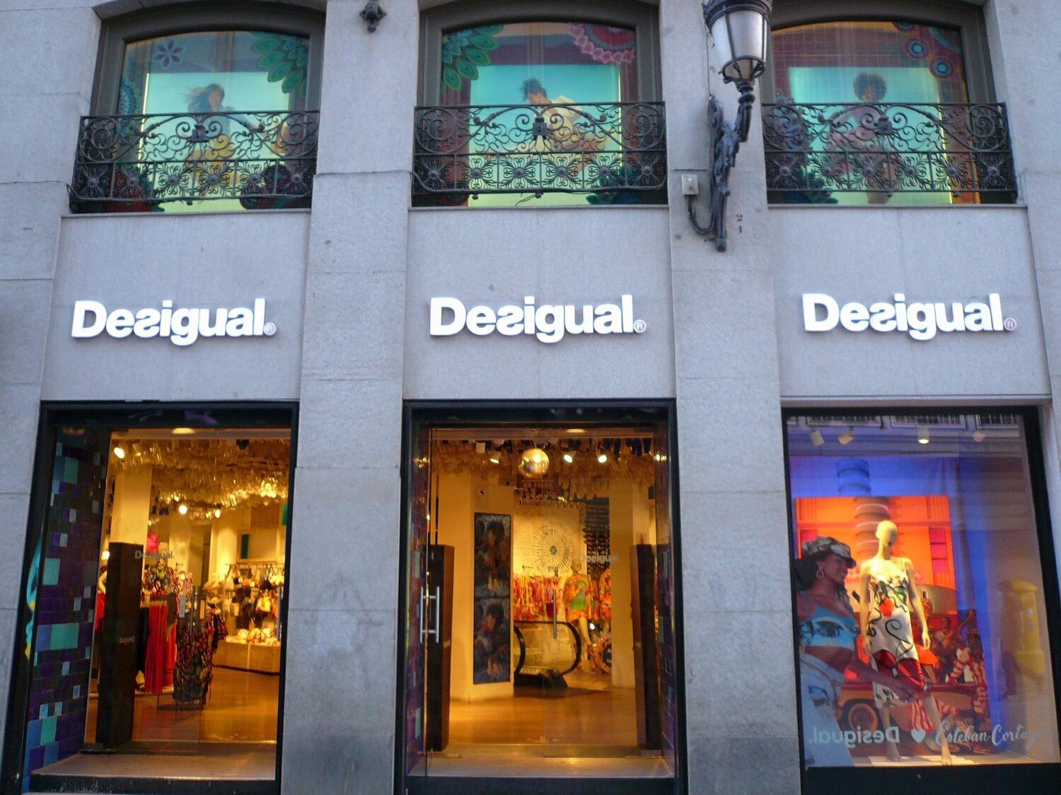 Adiós a Desigual: cierra tiendas en España y abandona esta provincia