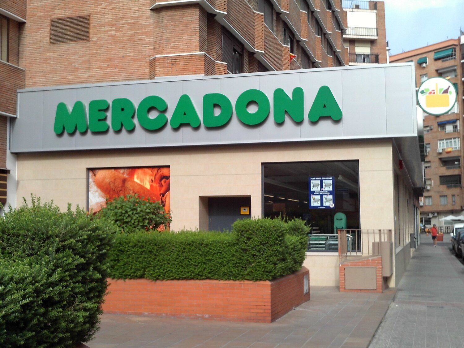 El sorprendente cartel en todos los supermercados de Mercadona: "Está en todas las cajas"