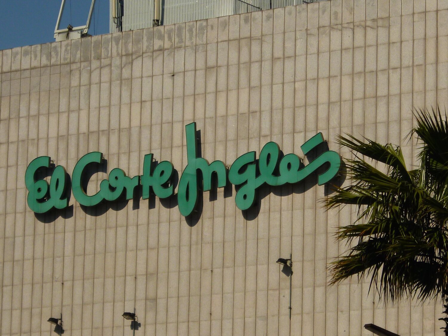 El Corte Inglés compra esta multinacional y abre un nuevo negocio