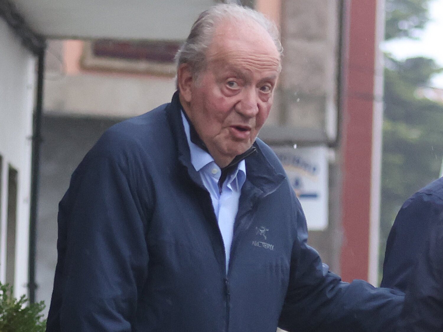 El rey Juan Carlos veía una conspiración republicana y no "entendía" por qué votaban al PSOE