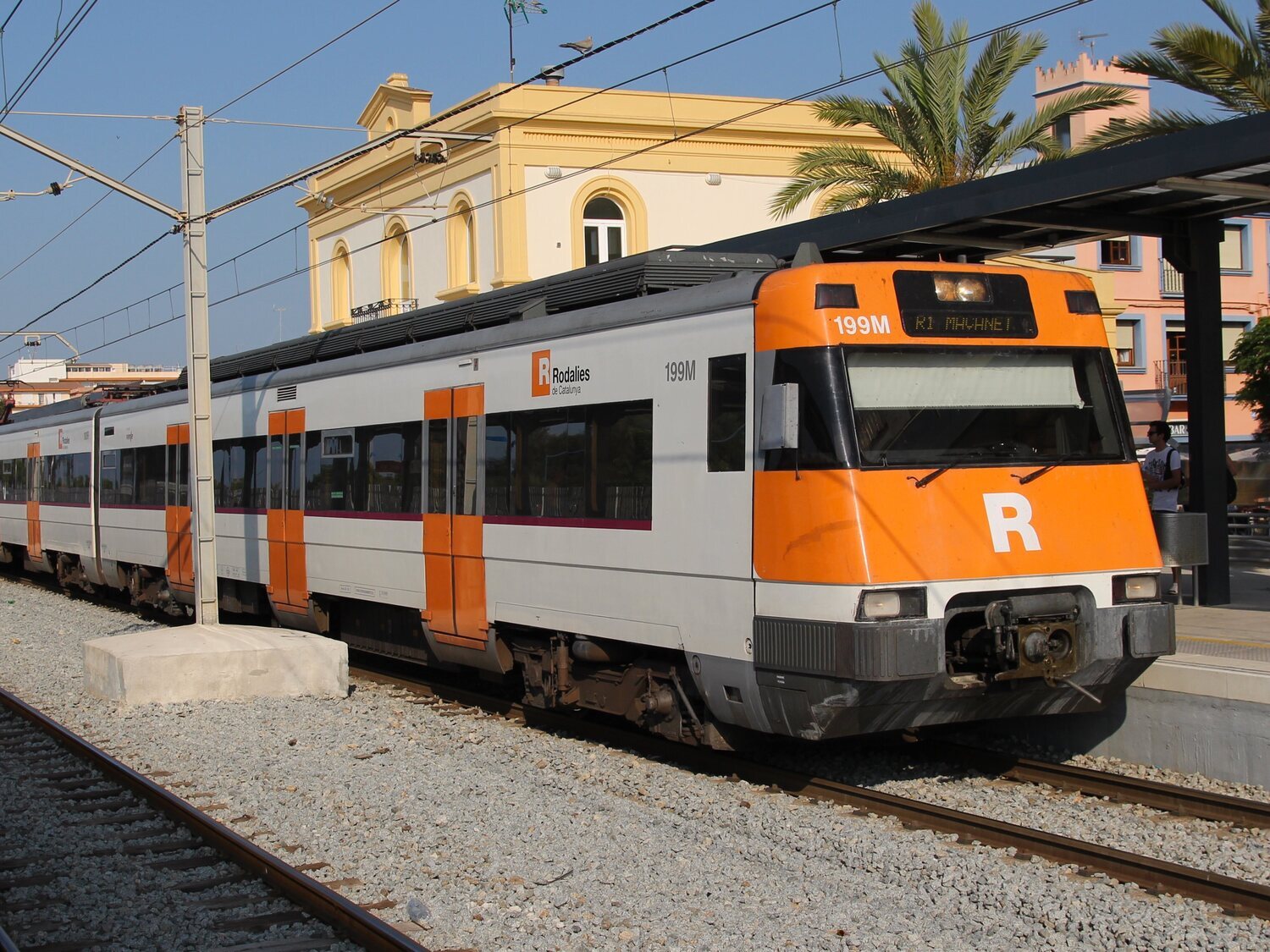 Rodalies restablece el servicio tras cortar toda la red por el temporal