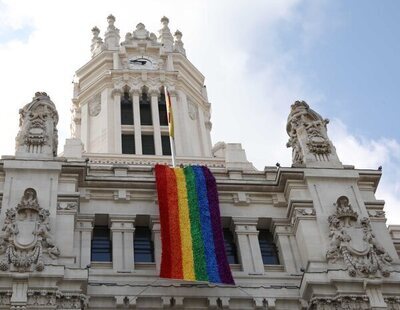 El Supremo avala la bandera LGTBIQ+ en edificios públicos: no es un símbolo partidista