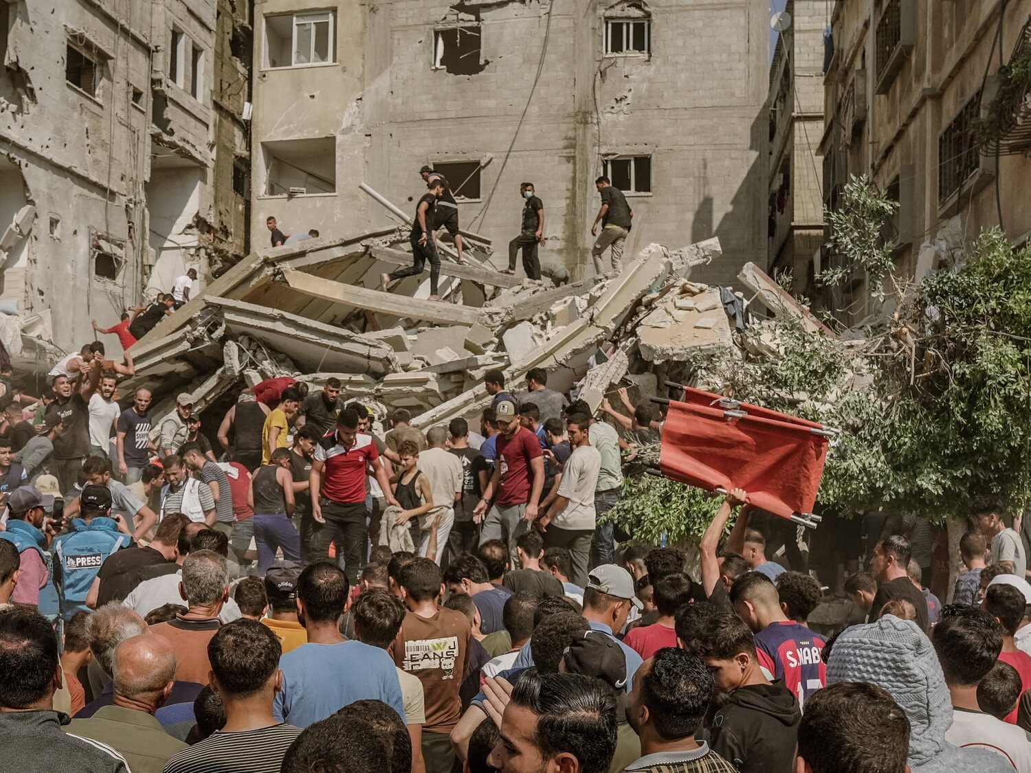 Israel y Hamás alcanzan un acuerdo para el alto el fuego en Gaza tras 15 meses de guerra