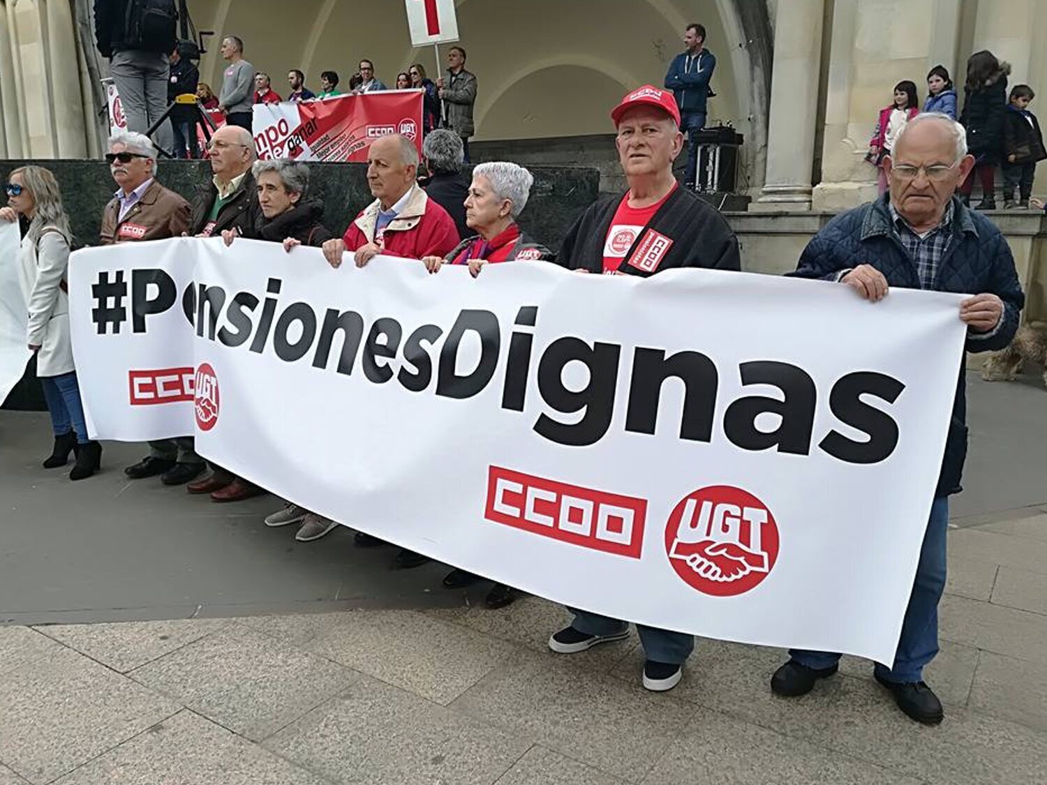 CCOO y UGT convocan manifestaciones por la subida de las pensiones y ayudas al transporte