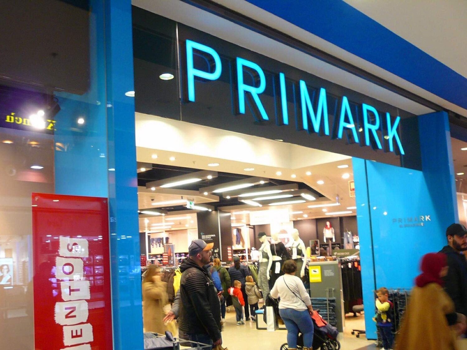 Primark abre una gran tienda en esta capital de España: así desbanca a Zara y H&M en 2025