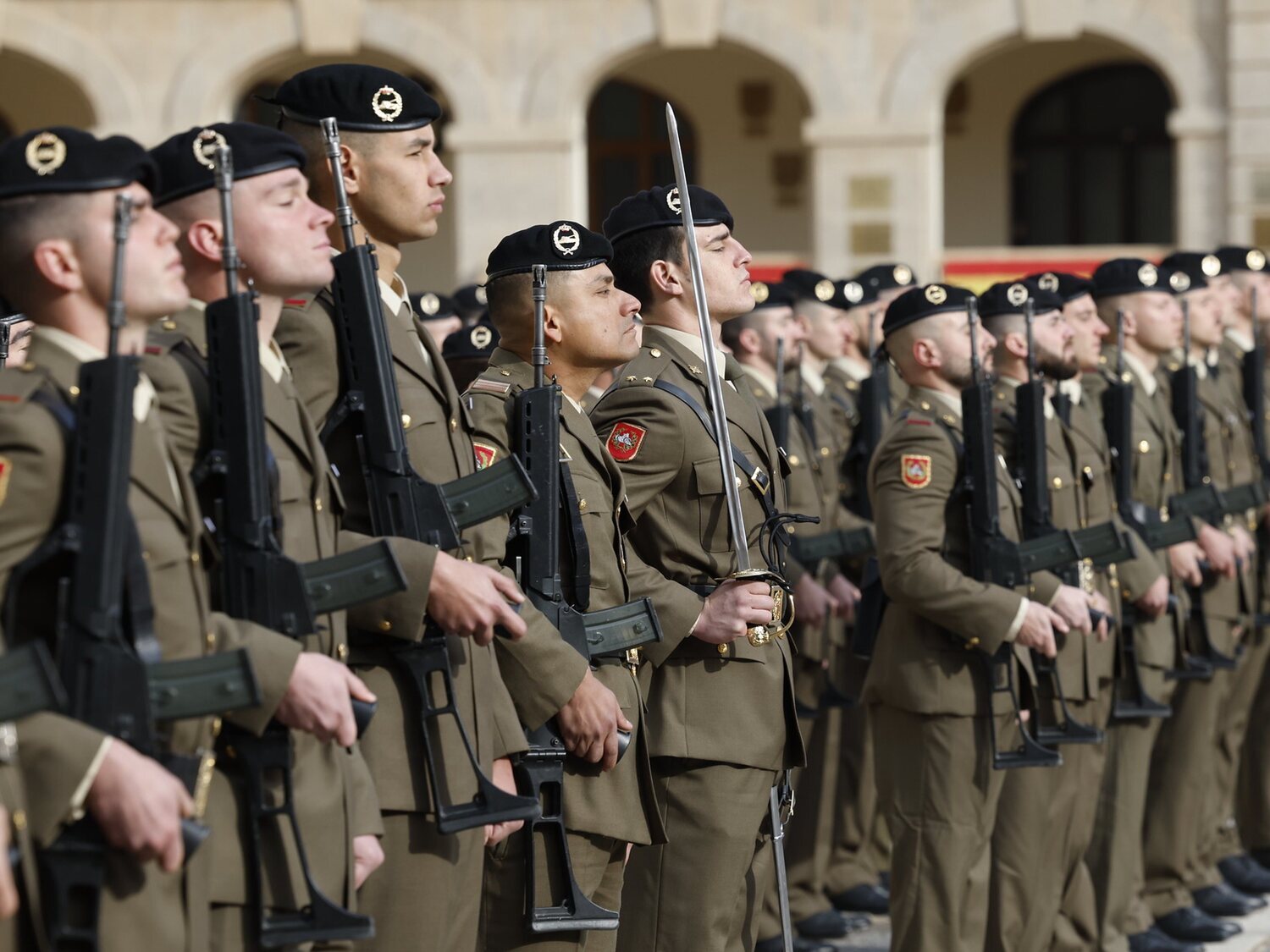 Esta es la lista con los primeros españoles llamados a la guerra en caso de un conflicto