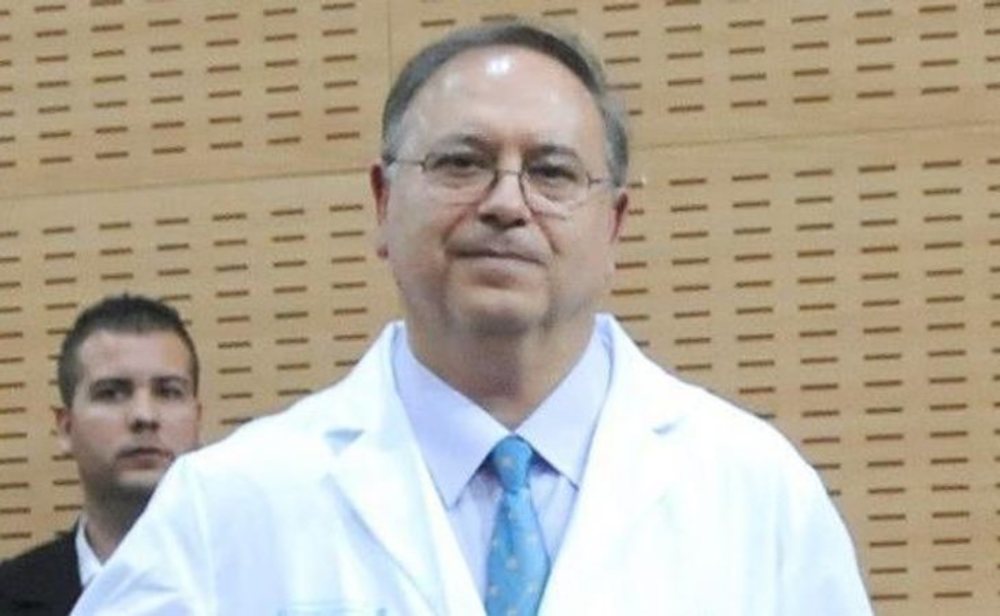 El jefe de neurocirugía del Hospital Puerta de Hierro, Jesús Vaquero, ha muerto por coronavirus