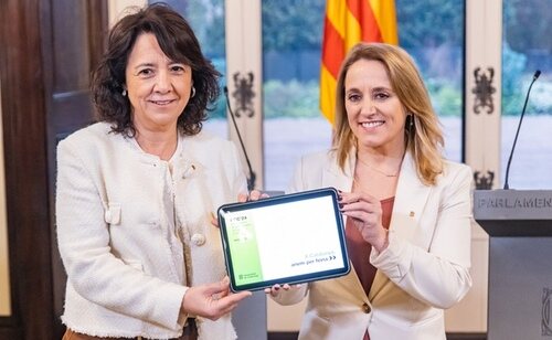 La presidenta del Parlament, Anna Erra, acogió el Proyecto de Ley de Presupuestos de la Generalitat 2024