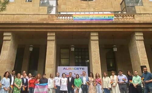 Acto institucional por el Orgullo LGTBI en Albacete