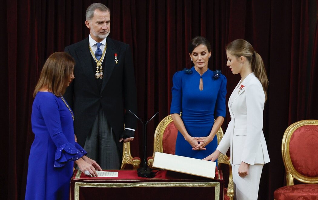 La princesa Leonor jura la Constitución por su 18 cumpleaños