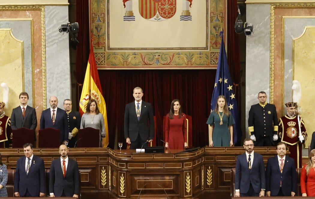 Los reyes inauguran la XV Legislatura: "Nuestro deber es legar a los españoles una España más sólida y unida"