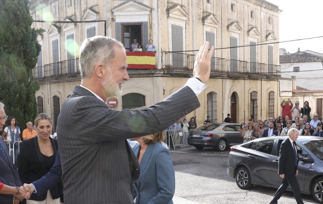 Felipe VI inaugura un encuentro por la unión de Hispanoamérica y llama a "hablar con franqueza"