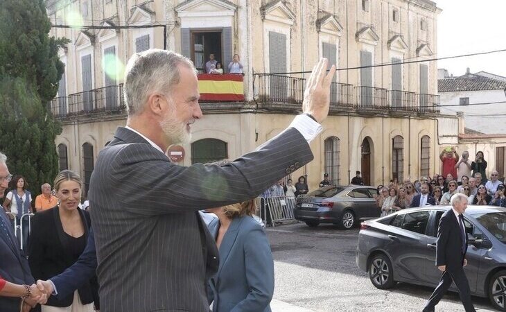 Felipe VI inaugura un encuentro por la unión de Hispanoamérica y llama a "hablar con franqueza"