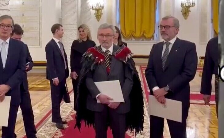 El embajador de España presenta sus respetos a Putin en el Kremlin